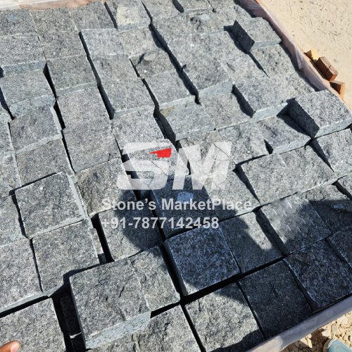 black granite cobblestone pavers